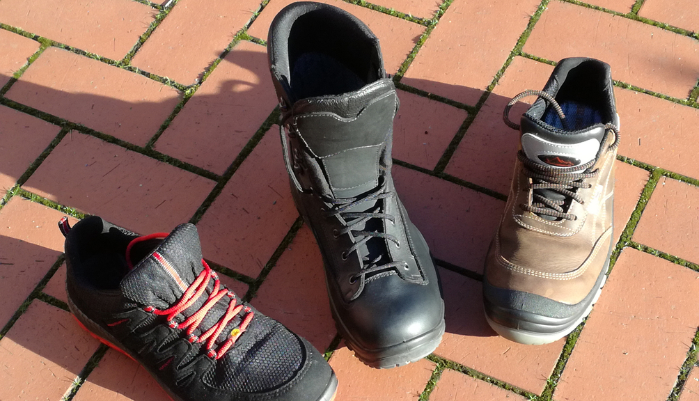 Vergrößerung des Bildes für 3 verschiedene Sicherheitsschuhe.