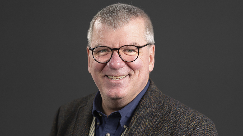 Vergrößerung des Bildes für Porträt Hartmut Schneider .