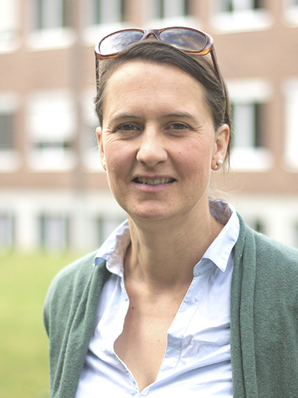 Vergrößerung des Bildes für Porträt Frau Dr. Zazie Davier.